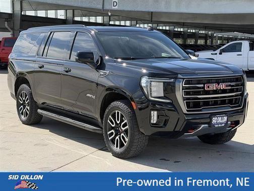 Onyx Black 2023 GMC Yukon XL 4WD AT4