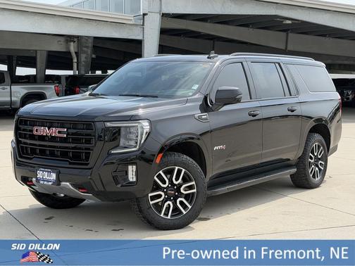 Onyx Black 2023 GMC Yukon XL 4WD AT4