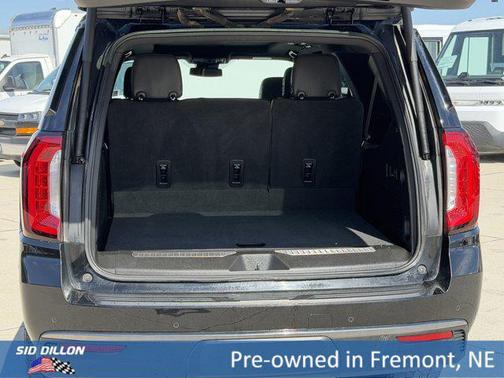 Onyx Black 2023 GMC Yukon XL 4WD AT4