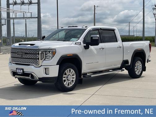 White Frost Tricoat 2023 GMC Sierra 3500 Denali