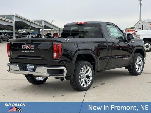 Onyx Black 2026 GMC Sierra 1500 Pro