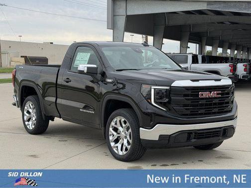 Onyx Black 2026 GMC Sierra 1500 Pro