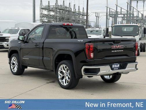 Onyx Black 2026 GMC Sierra 1500 Pro