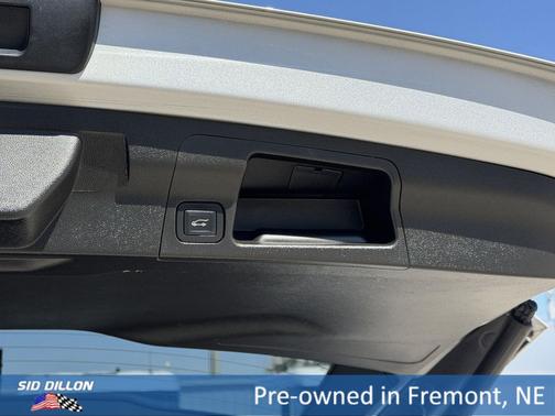 Quicksilver Metallic 2018 GMC Acadia Denali