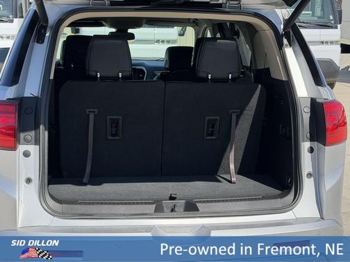 Quicksilver Metallic 2018 GMC Acadia Denali