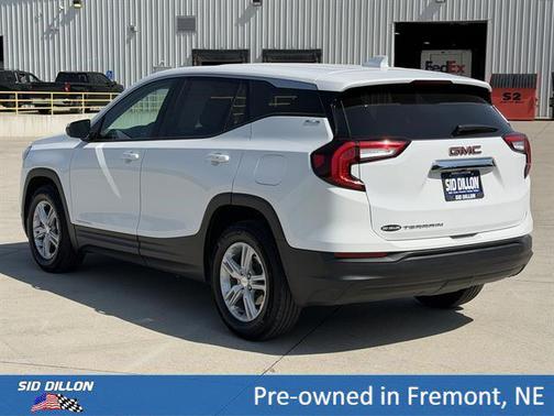 Summit White 2023 GMC Terrain SLE