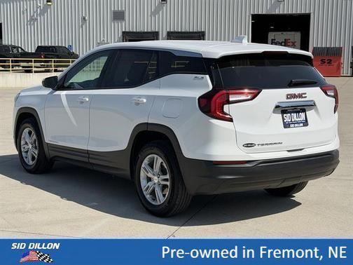 Summit White 2023 GMC Terrain SLE
