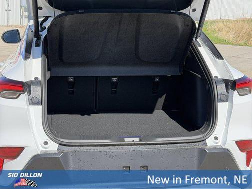 Summit White 2026 Buick Envista Preferred FWD