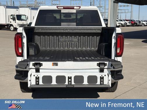 Summit White 2026 GMC Sierra 1500 SLT