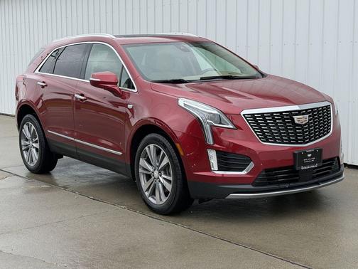 Red Horizon Tintcoat 2020 Cadillac XT5 Premium Luxury