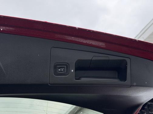 Red Horizon Tintcoat 2020 Cadillac XT5 Premium Luxury