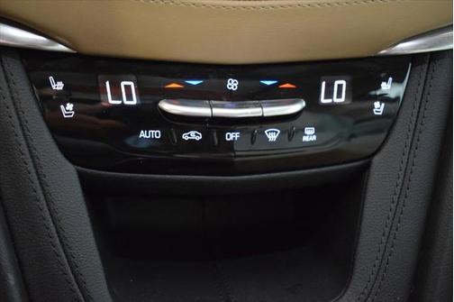 Red Horizon Tintcoat 2020 Cadillac XT5 Premium Luxury