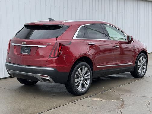 Red Horizon Tintcoat 2020 Cadillac XT5 Premium Luxury