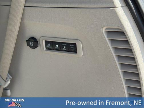 Velvet Red Pearlcoat 2019 Chrysler Pacifica Limited