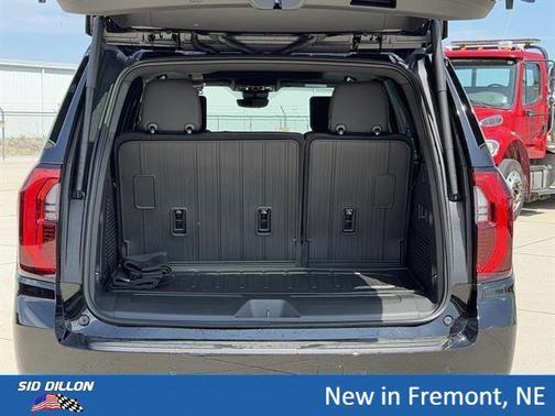 Onyx Black 2026 GMC Yukon 4WD Elevation