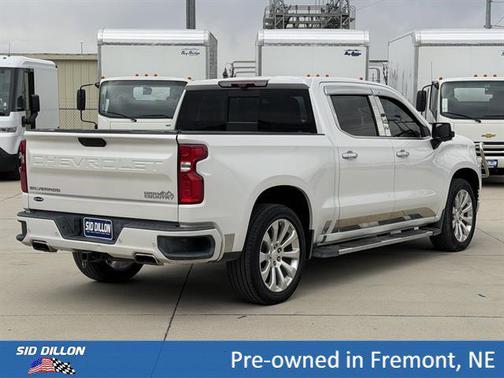 Iridescent Pearl Tricoat 2021 Chevrolet Silverado 1500 High Country