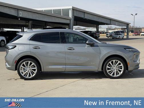 Moonstone Gray Metallic 2026 Buick Envision Avenir AWD