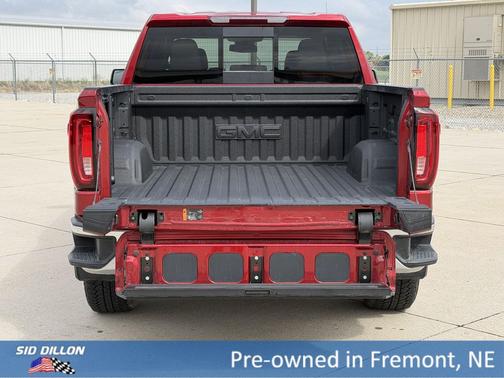 Volcanic Red Tintcoat 2025 GMC Sierra 1500 SLT