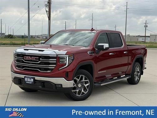Volcanic Red Tintcoat 2025 GMC Sierra 1500 SLT