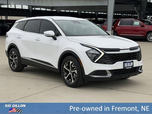 Glacial White Pearl 2023 Kia Sportage EX