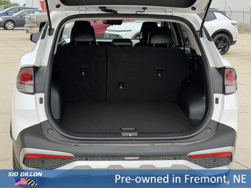Glacial White Pearl 2023 Kia Sportage EX
