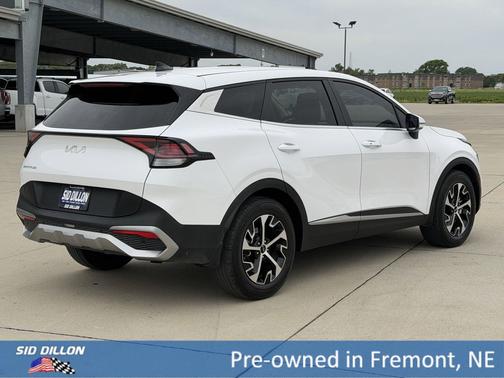 Glacial White Pearl 2023 Kia Sportage EX