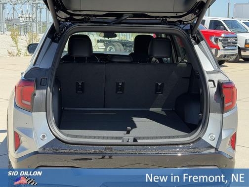Sterling Metallic 2027 GMC Terrain AWD AT4