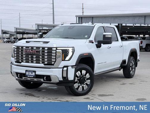 Glacier White Tricoat 2026 GMC Sierra 2500 Denali