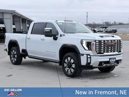 Glacier White Tricoat 2026 GMC Sierra 2500 Denali