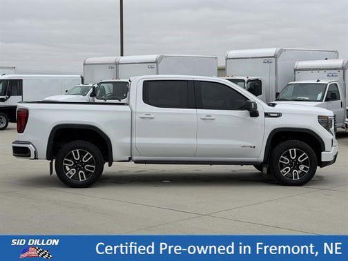 Summit White 2024 GMC Sierra 1500 AT4