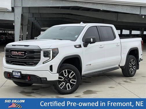 Summit White 2024 GMC Sierra 1500 AT4