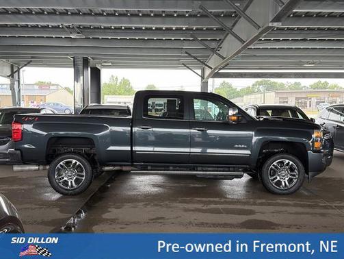 Graphite Metallic 2019 Chevrolet Silverado 2500 High Country
