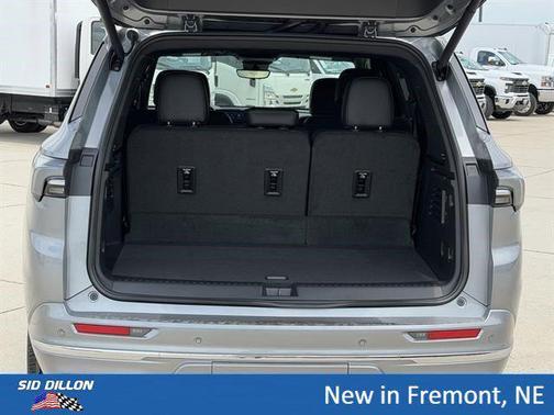 Moonstone Gray Metallic 2026 Buick Enclave Avenir FWD