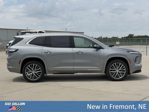 Moonstone Gray Metallic 2026 Buick Enclave Avenir FWD