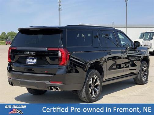 Onyx Black 2026 GMC Yukon XL 4WD AT4 Ultimate