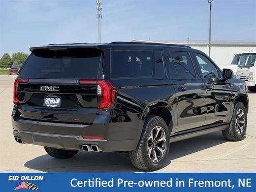 Onyx Black 2026 GMC Yukon XL 4WD AT4 Ultimate