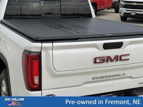 White Frost Tricoat 2020 GMC Sierra 1500 Denali
