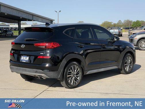 Black Noir Pearl 2020 Hyundai TUCSON SEL