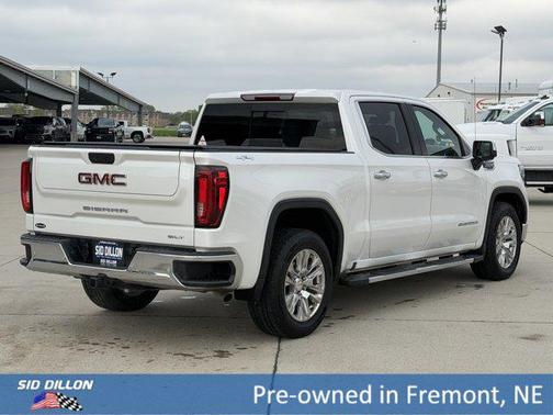 White Frost Tricoat 2020 GMC Sierra 1500 SLT