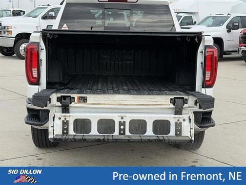 White Frost Tricoat 2020 GMC Sierra 1500 SLT