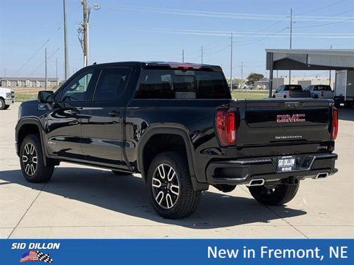 Onyx Black 2026 GMC Sierra 1500 AT4