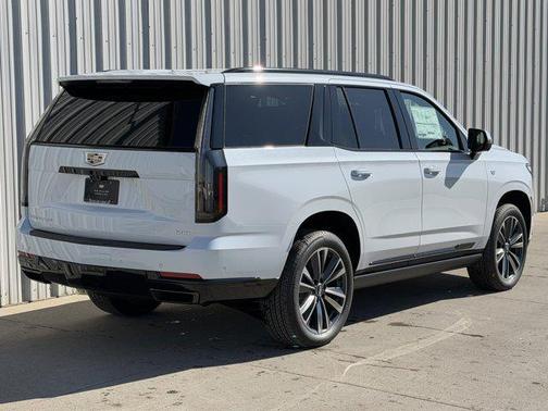 Vibrant White Tricoat 2026 Cadillac Escalade Sport