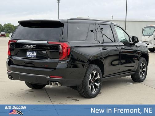 Onyx Black 2026 GMC Yukon 4WD AT4