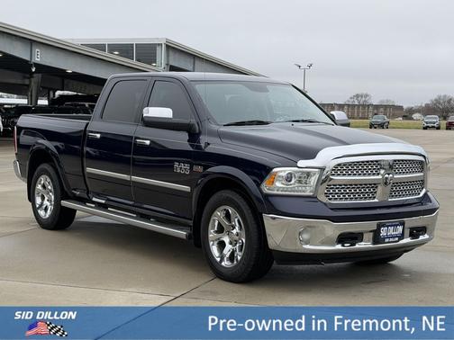 True Blue Pearlcoat 2014 RAM 1500 Laramie