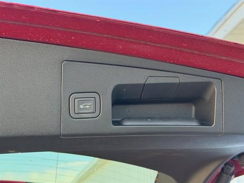 Radiant Red Tintcoat 2026 Cadillac XT5 Sport