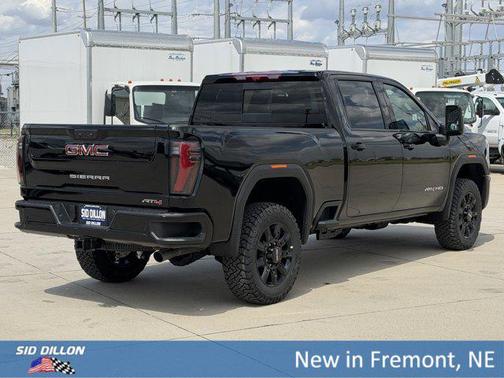 Onyx Black 2026 GMC Sierra 2500 AT4