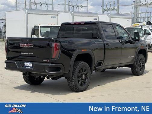 Onyx Black 2026 GMC Sierra 2500 AT4