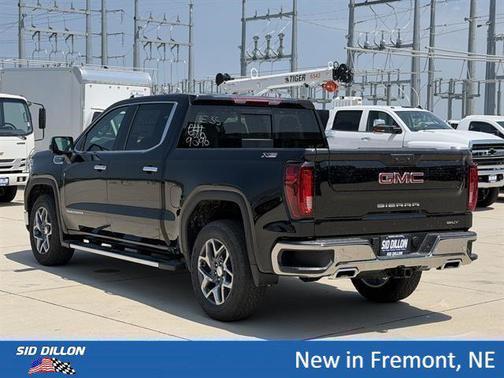 Onyx Black 2026 GMC Sierra 1500 SLT