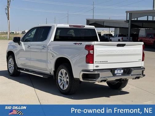 Iridescent Pearl Tricoat 2023 Chevrolet Silverado 1500 LTZ