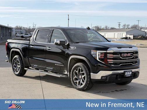 Onyx Black 2026 GMC Sierra 1500 SLT